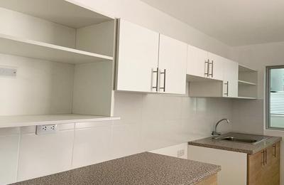 VENTA DE DEPARTAMENTO 1° PISO EN CONDOMINIO, URB. LA PLATA